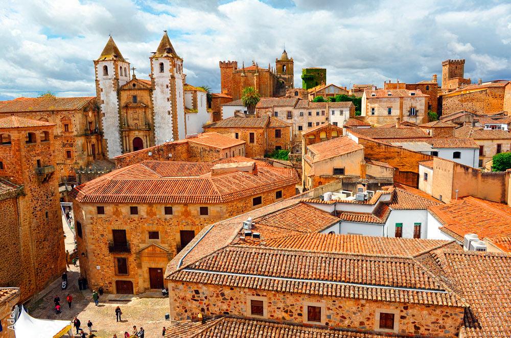 Guía de Cáceres: Descubre su Historia y Cultura - Guía Star